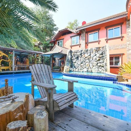 Oyo 549 Maesri Resort Pattaya ภายนอก รูปภาพ