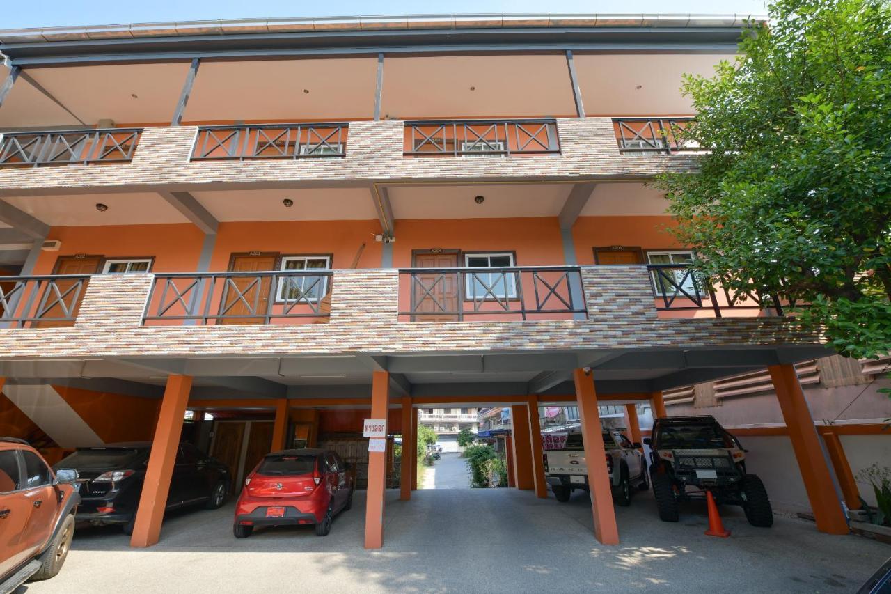Oyo 549 Maesri Resort Pattaya ภายนอก รูปภาพ