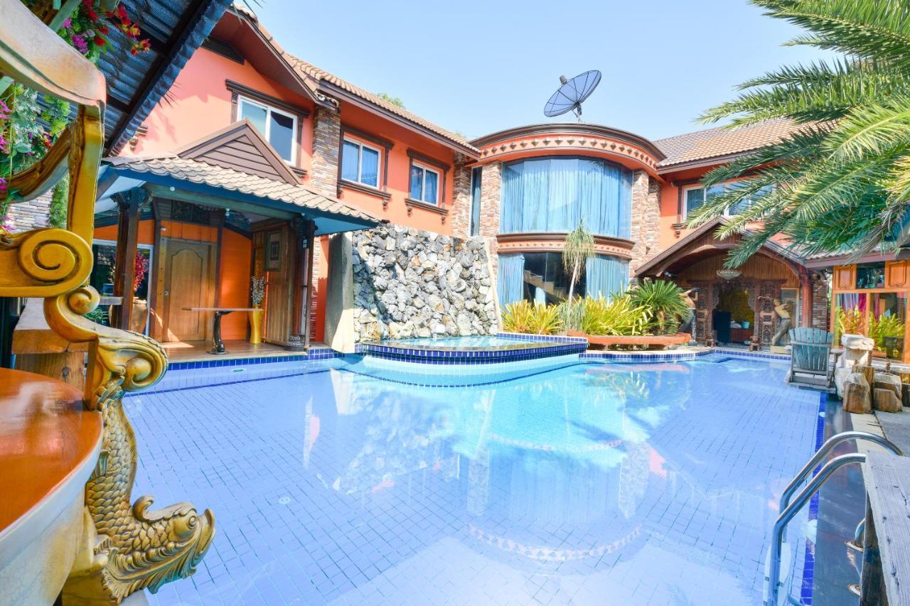 Oyo 549 Maesri Resort Pattaya ภายนอก รูปภาพ